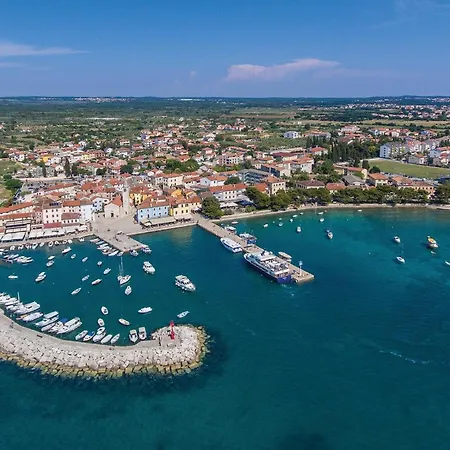 Beautiful In Valbandon With Wifi Дом отдыха Штиньян
